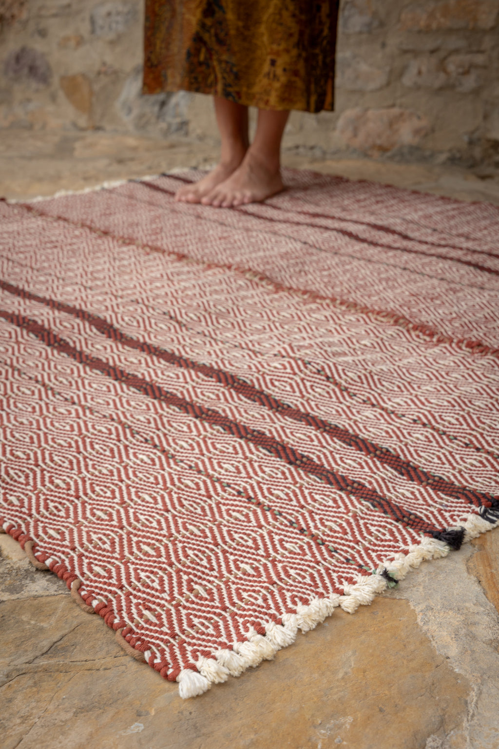 Tonos tierra — Alfombra de algodón tejida a mano